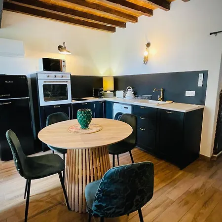 Сasa de vacaciones Le Temps D'un Instant Montaigu-le-Blin